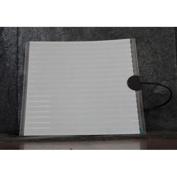 Folia grzewcza pod lustro 52x52 cm samoprzylepna